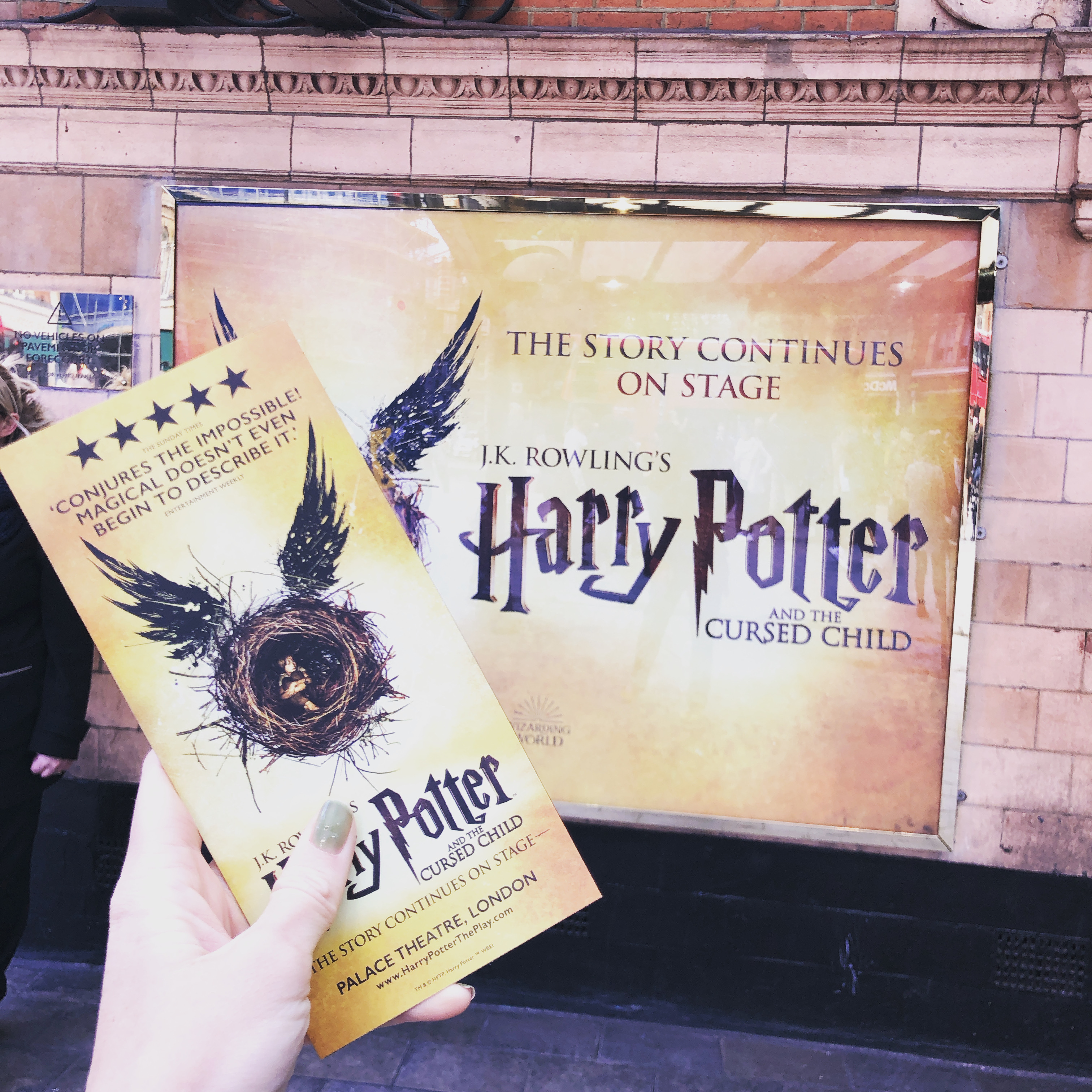 D3D7C500-596D-40F9-8F00-9BB61720D935